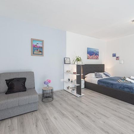 Apartment Joyful Place Ντουμπρόβνικ Εξωτερικό φωτογραφία